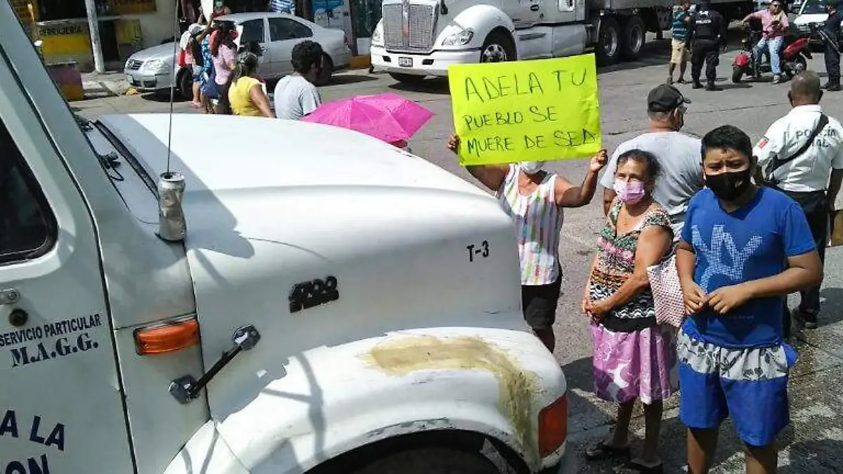 bloqueo falta agua